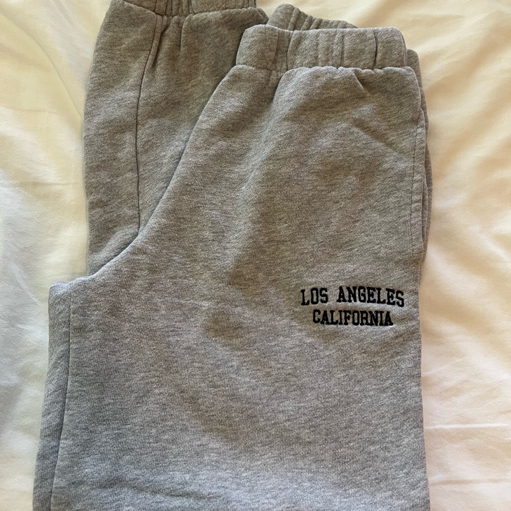 brandy melville/john galt grey los angeles rosa sweatpants
